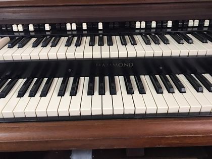 Hammond-C3 chop, red caps expertly serviced